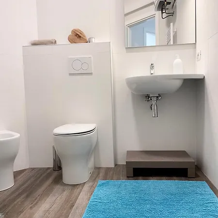 Apartment Liana Garden 2 *